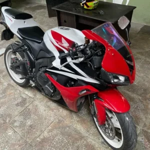 CBR 600 RR 2008